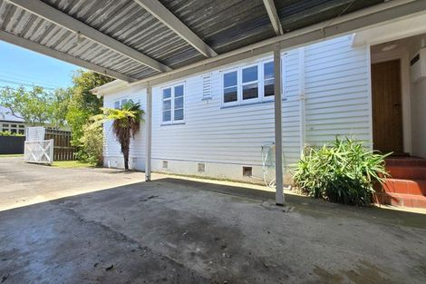 Photo of property in 13 Mahoe Street, Eastbourne, Lower Hutt, 5013