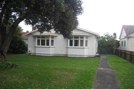 Photo of property in 49 Riverside Drive, Waiwhetu, Lower Hutt, 5010