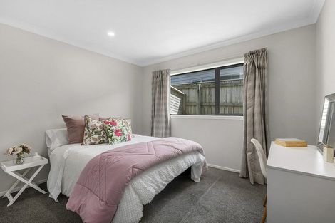 Photo of property in 84 Endeavour Drive, Whitby, Porirua, 5024
