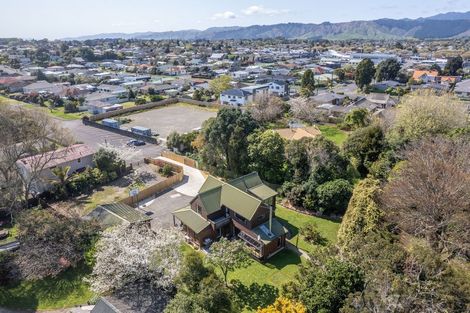 Photo of property in 22 Clark Street, Levin, 5510