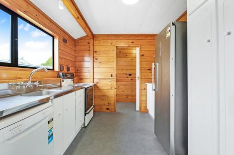 Photo of property in 50 Heath Street, St Andrews, Hamilton, 3200