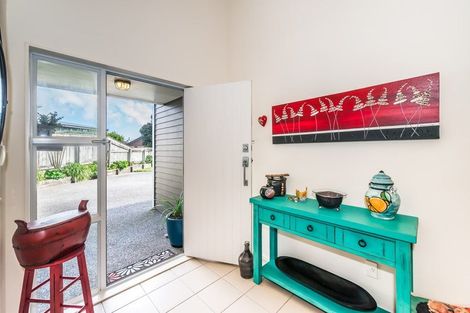 Photo of property in 18b Monarch Place, Paraparaumu Beach, Paraparaumu, 5032