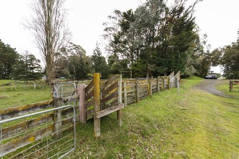 Photo of property in 36 Puketotara Road, Rangiotu, Palmerston North, 4477