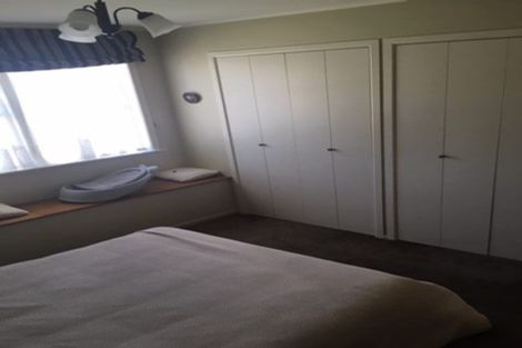 Photo of property in 3 Douglas Street, Paraparaumu Beach, Paraparaumu, 5032