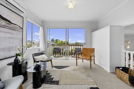 Photo of property in 29a Hillcrest Road, Otumoetai, Tauranga, 3110