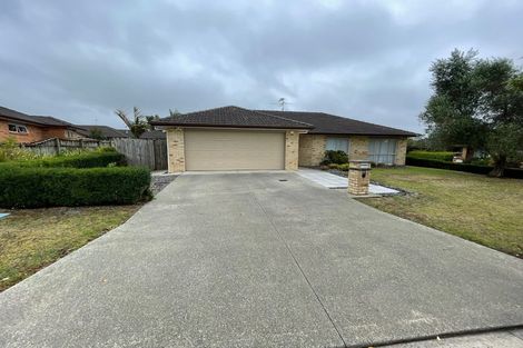 Photo of property in 12 Trevors Place, Pukekohe, 2120