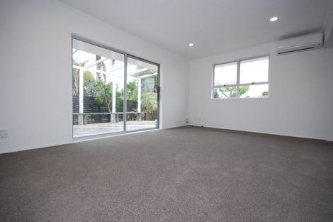 Photo of property in 14 Damson Place, Bucklands Beach, Auckland, 2012