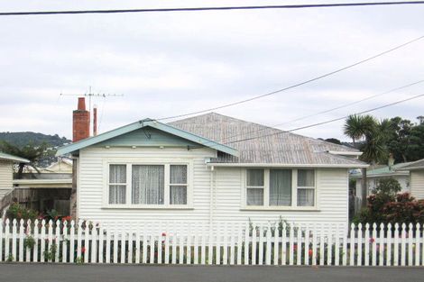 Photo of property in 25 Argentine Avenue, Miramar, Wellington, 6022