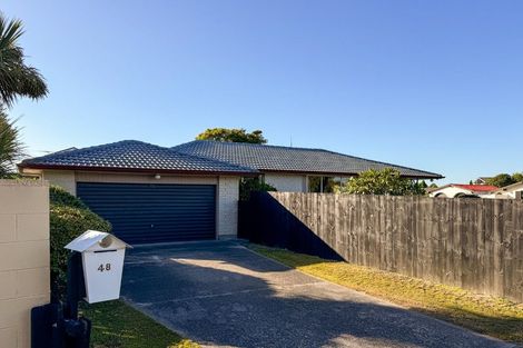 Photo of property in 48 Oldwood Street, Bishopdale, Christchurch, 8053