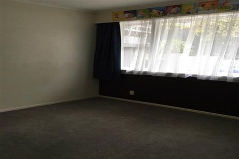 Photo of property in 335f Devon Street West, New Plymouth, 4310