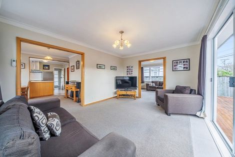 Photo of property in 13 Oxford Crescent, Ebdentown, Upper Hutt, 5018