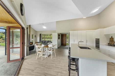 Photo of property in 94a Springvale Road, Clyde, Alexandra, 9391