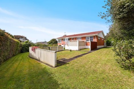 Photo of property in 5 Willow Way, Sunnyhills, Auckland, 2010