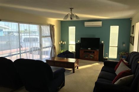 Photo of property in 21 Sutherland Street, Tamatea, Napier, 4112