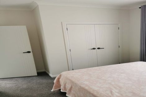 Photo of property in 16 Golden Avenue, Flat Bush, Auckland, 2019