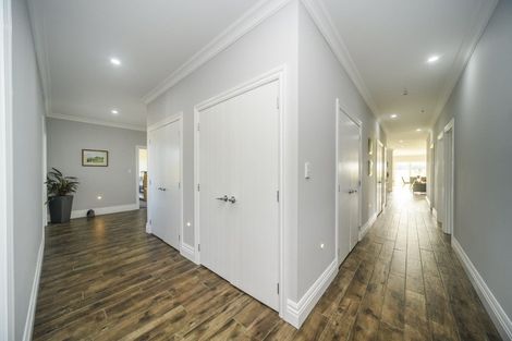 Photo of property in 52 Highland View Drive, Tokomaru, Palmerston North, 4474