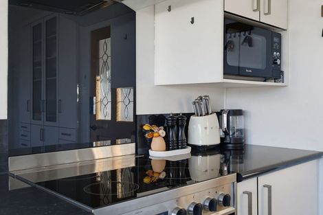 Photo of property in 184 Guppy Road, Taradale, Napier, 4112