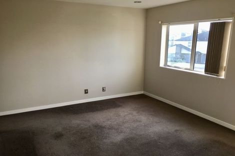 Photo of property in 18 Aviano Close, Flat Bush, Auckland, 2019