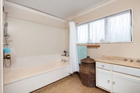 Photo of property in 1000 Papamoa Beach Road, Papamoa Beach, Papamoa, 3118