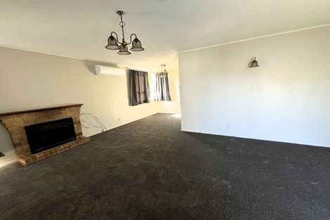 Photo of property in 26 Duggan Avenue, Mangere, Auckland, 2022