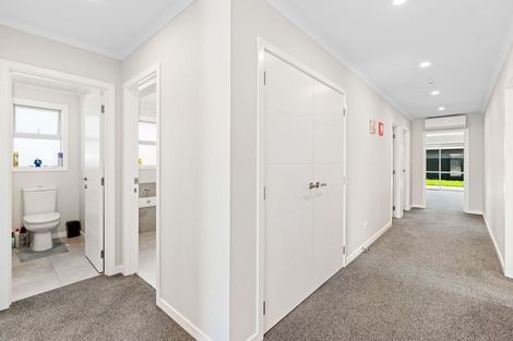 Photo of property in 20 Stowell Drive, Cromwell, 9310