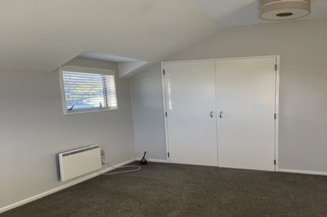 Photo of property in 1/218 Springfield Road, St Albans, Christchurch, 8014