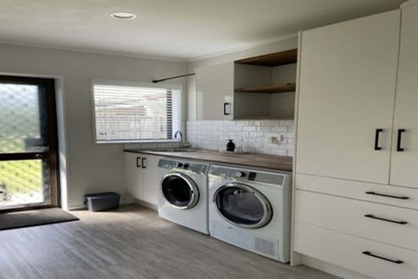 Photo of property in 2/45 Willis Road, Papakura, 2110
