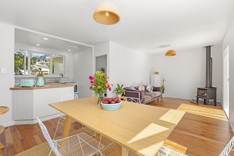 Photo of property in 39a Wallis Street, Raglan, 3225