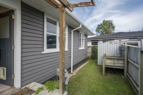 Photo of property in 3b Stirling Grove, Greerton, Tauranga, 3112