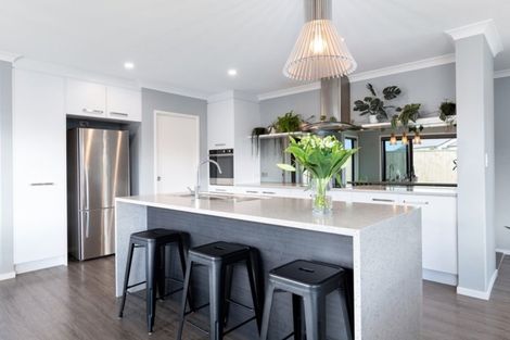 Photo of property in 19 Wairere Rise, Omokoroa, 3114