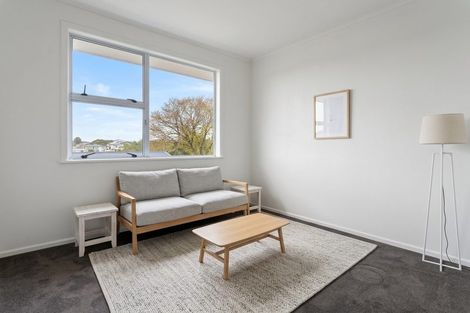 Photo of property in 5 Mcleod Road, Henderson, Auckland, 0612