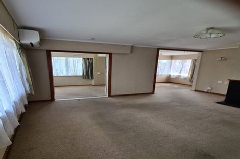 Photo of property in 128a Great South Road, Takanini, 2112