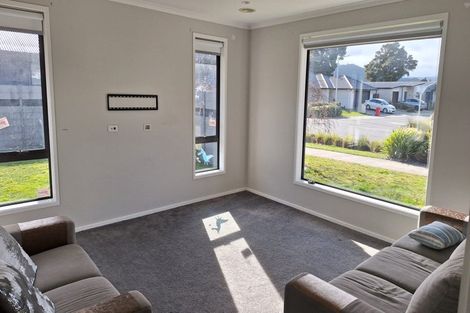 Photo of property in 29 Hopkirk Avenue, Wallaceville, Upper Hutt, 5018