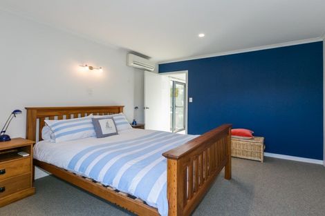 Photo of property in 43 Shoal Beach Road, Aramoana, Waipawa, 4271