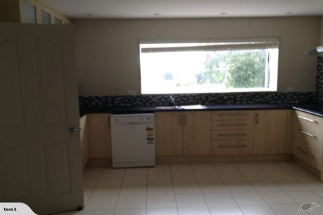 Photo of property in 5 Hunt Lane, Avondale, Christchurch, 8061