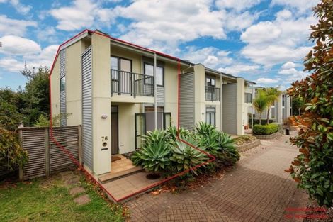 Photo of property in 76 Gunner Drive, Te Atatu Peninsula, Auckland, 0610