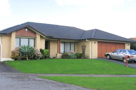Photo of property in 19 Millisle Place, East Tamaki Heights, Auckland, 2016