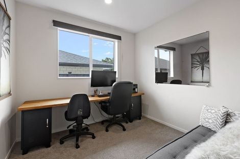 Photo of property in 13 Barrique Road, Kumeu, 0810