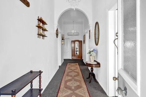 Photo of property in 3 Victoria Street, Hawera, 4610