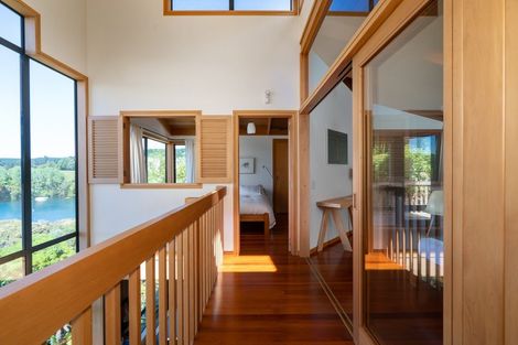 Photo of property in 836 Wily Terrace, Acacia Bay, Taupo, 3330