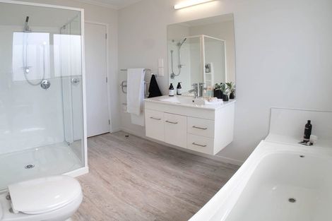 Photo of property in 8 Crake Street, Te Kauwhata, 3710