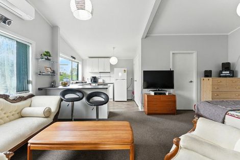 Photo of property in 5 Takarangi Street, Putiki, Whanganui, 4500