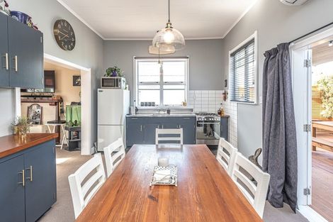 Photo of property in 24 Stark Street, Durie Hill, Whanganui, 4500