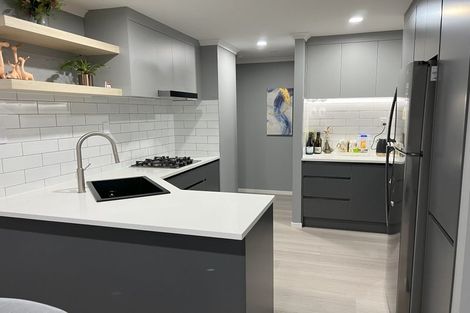 Photo of property in 8 Marlon Lane, East Tamaki, Auckland, 2016