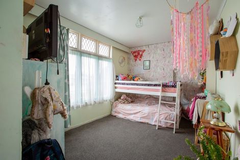 Photo of property in 25 York Street, Dannevirke, 4930