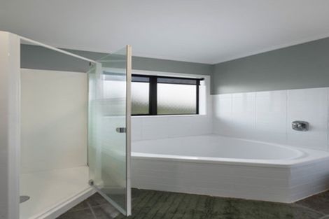 Photo of property in 35 Papaunahi Road, Bowentown, Katikati, 3177