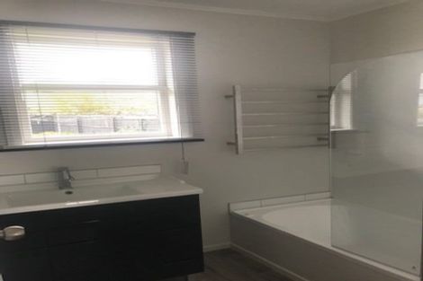 Photo of property in 104 Fisher Crescent, Otara, Auckland, 2023