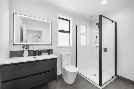 Photo of property in 92 Great South Road, Pokeno, 2402