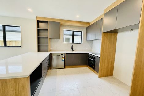 Photo of property in 32 Auranga Drive, Karaka, Papakura, 2113