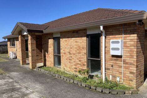 Photo of property in 10 Waldos Way, Mangere, Auckland, 2022